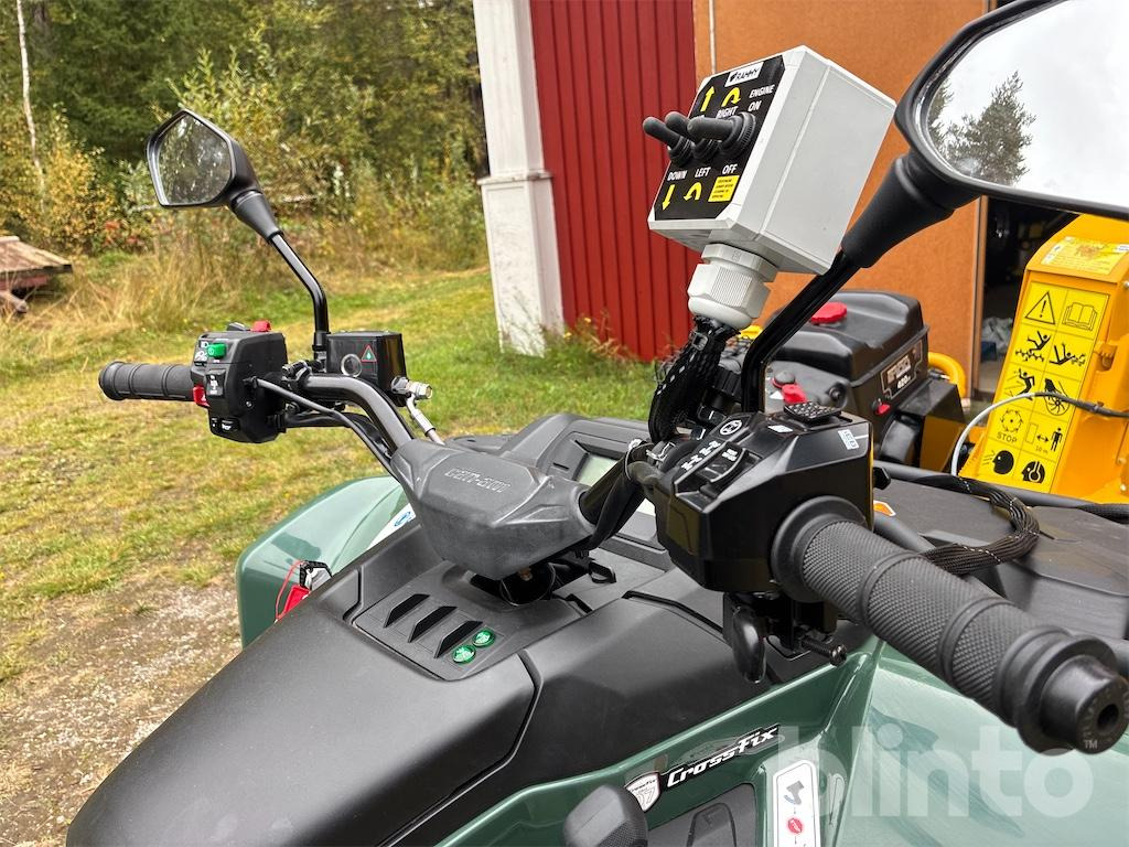 Quadricycle Can-Am Outlander Pro HD7 T3b: photos 35