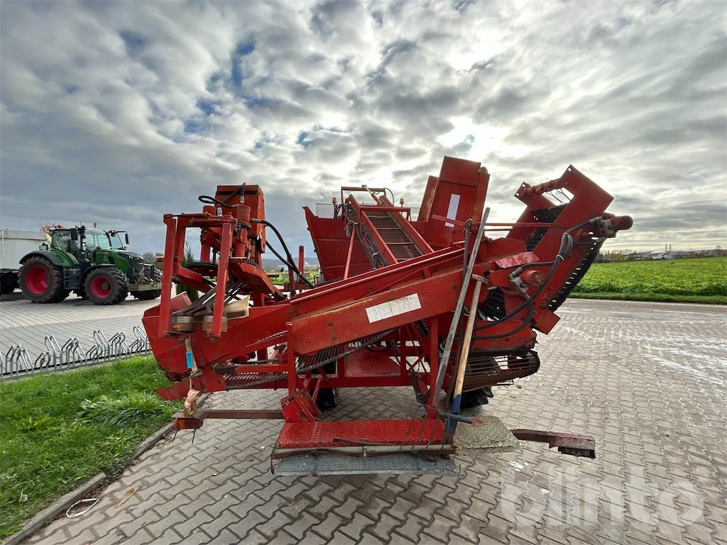 Dewulf - Arracheuse de pommes de terre: photos 3 Dewulf - Arracheuse de pommes de terre: photos 3