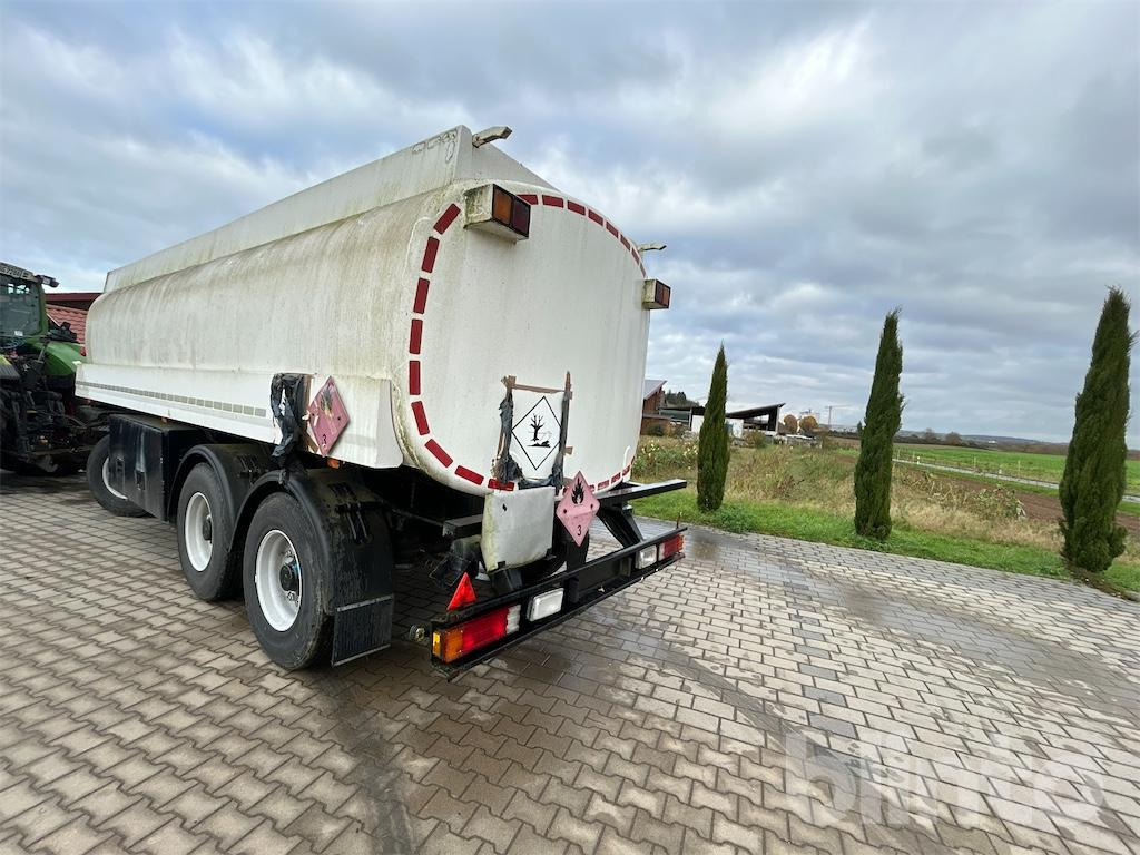 Esterer Ulrich TA.240 - Remorque citerne: photos 2 Esterer Ulrich TA.240 - Remorque citerne: photos 2