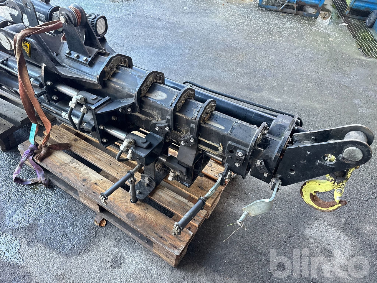 HIAB 150X 6 - Grue auxiliaire: photos 2 HIAB 150X 6 - Grue auxiliaire: photos 2