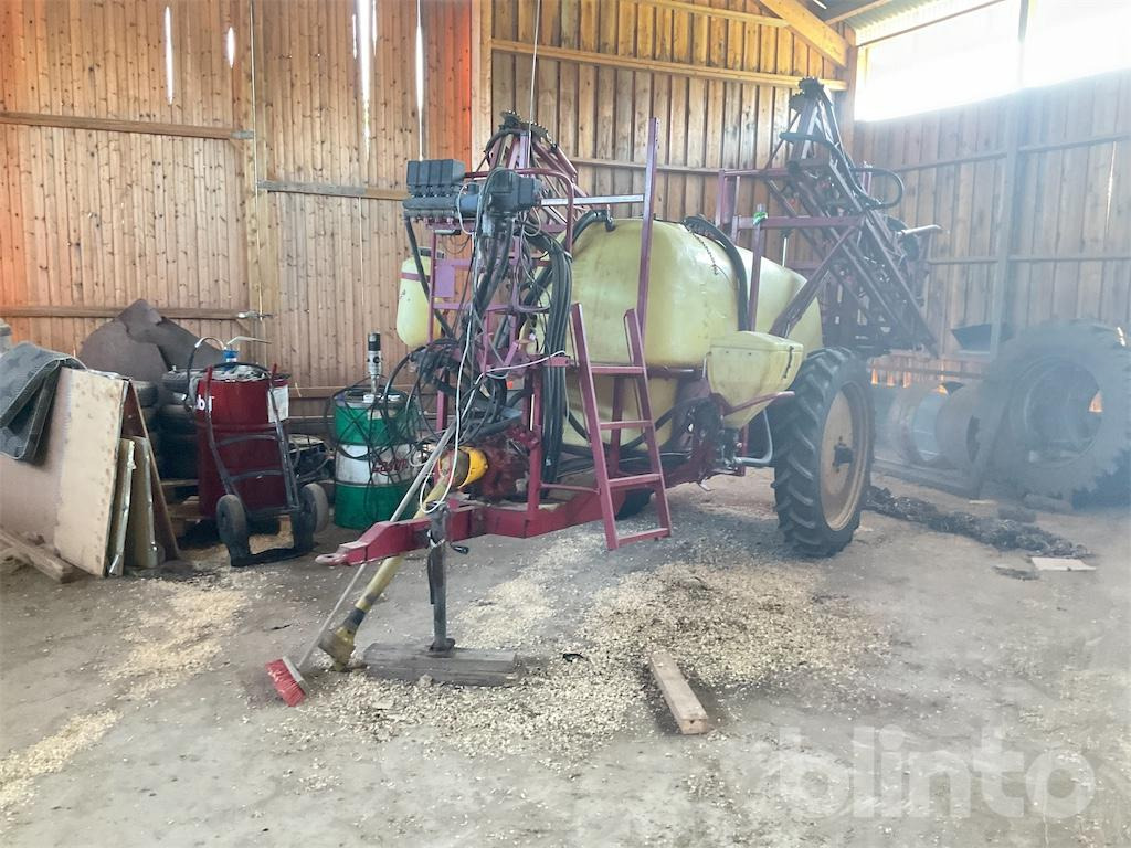 Hardi - Pulvérisateur: photos 4 Hardi - Pulvérisateur: photos 4