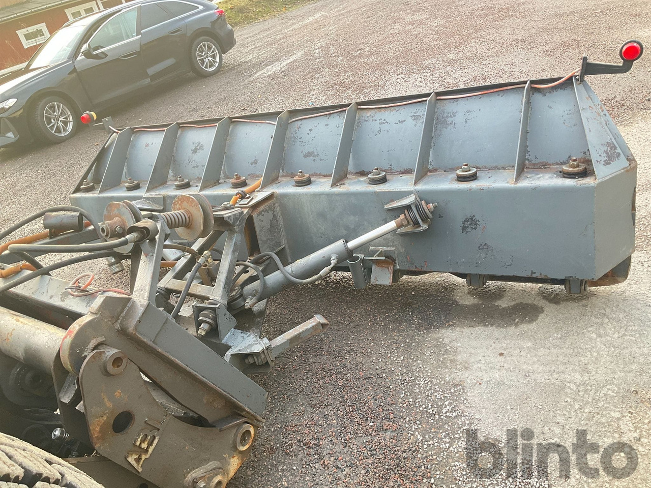 Holms 320 - Lame à neige: photos 3 Holms 320 - Lame à neige: photos 3