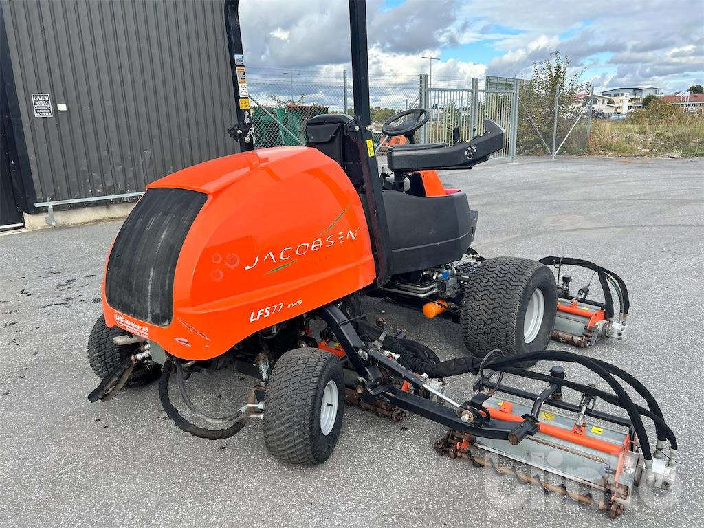 Jacobsen LF577 4WD - Motofaucheuse: photos 3 Jacobsen LF577 4WD - Motofaucheuse: photos 3
