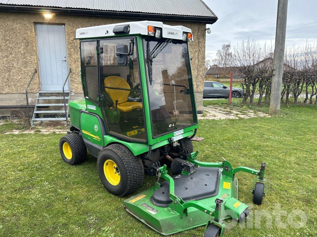 John Deere 1565 Series II 4WD - Motofaucheuse: photos 3 John Deere 1565 Series II 4WD - Motofaucheuse: photos 3