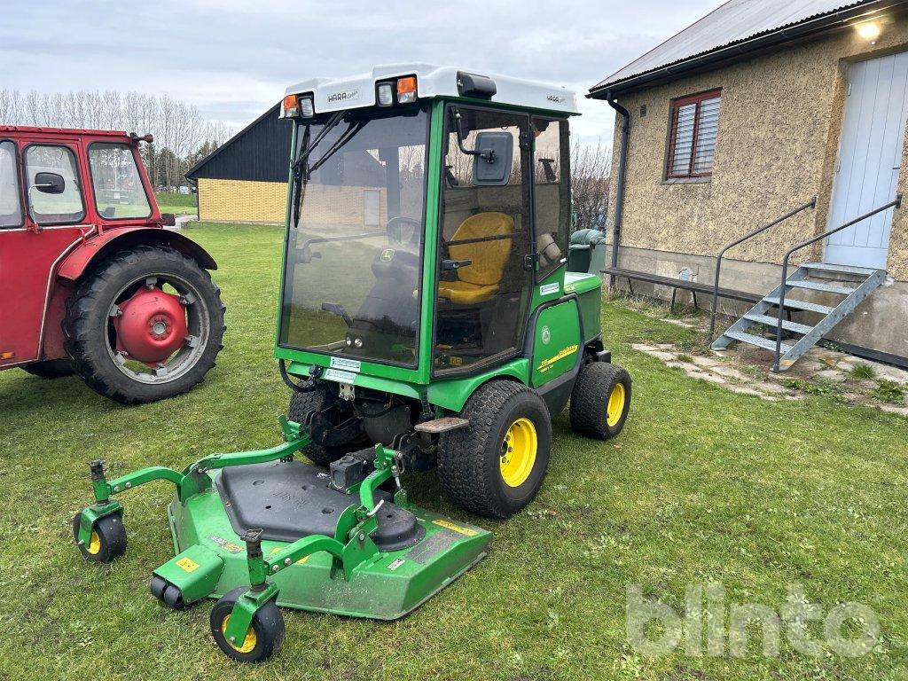 John Deere 1565 Series II 4WD - Motofaucheuse: photos 1 John Deere 1565 Series II 4WD - Motofaucheuse: photos 1
