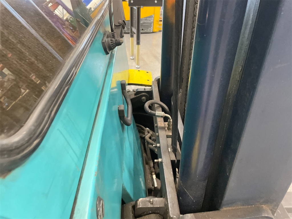 Chariot élévateur diesel Komatsu FD25T- 1E1 Diesel: photos 34