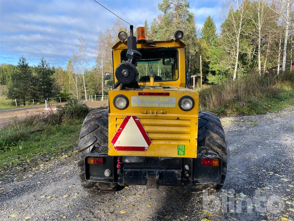 Lundberg 342 - Chargeuse sur pneus: photos 4 Lundberg 342 - Chargeuse sur pneus: photos 4