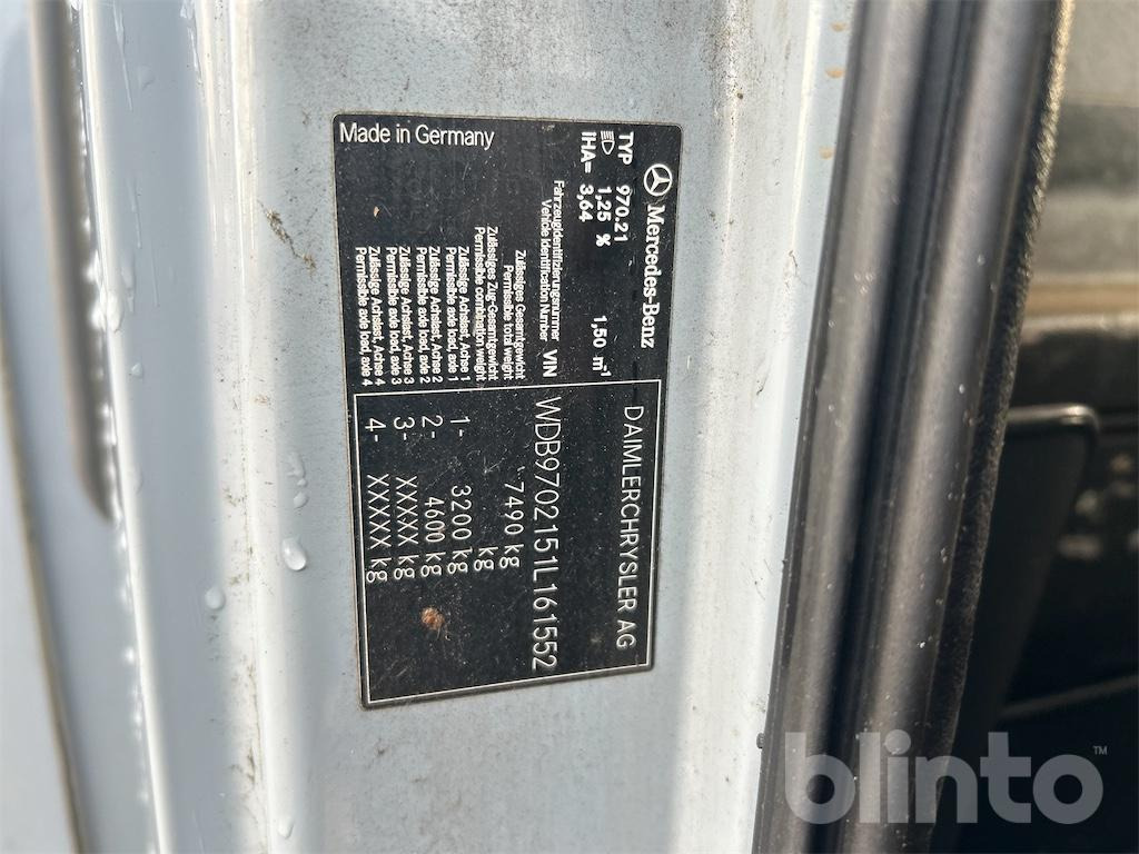 Camion fourgon Mercedes Benz 818L (2006): photos 8