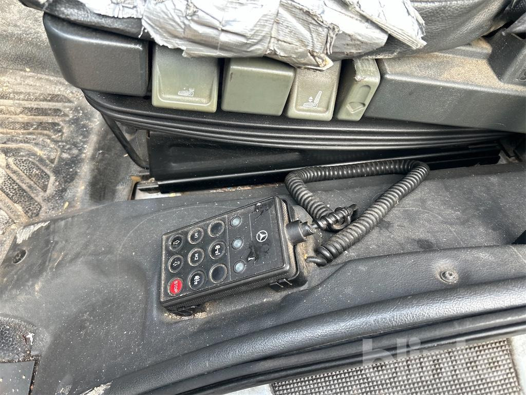 Camion fourgon Mercedes Benz 818L (2006): photos 26