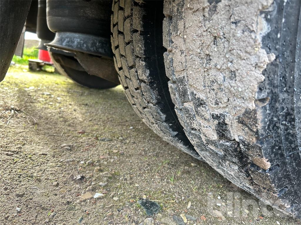 Camion fourgon Mercedes Benz 818L (2006): photos 39