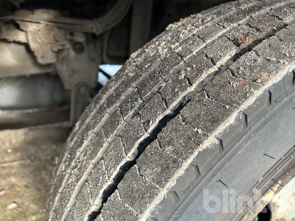 Camion fourgon Mercedes Benz 818L (2006): photos 37