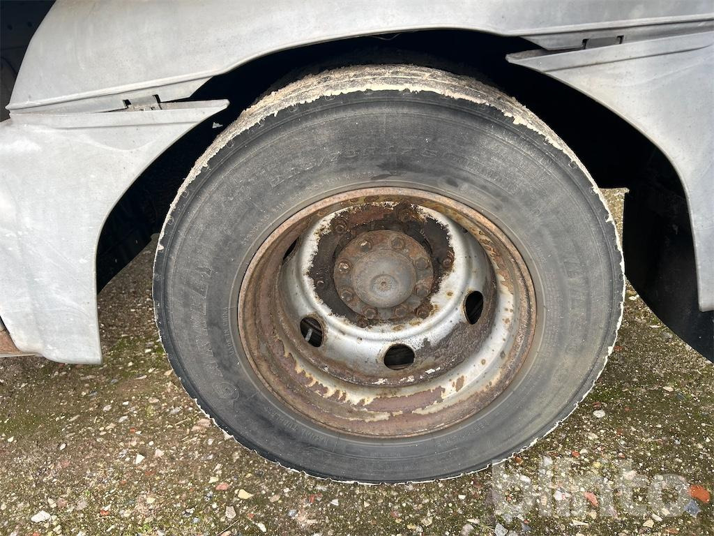 Camion fourgon Mercedes Benz 818L (2006): photos 40