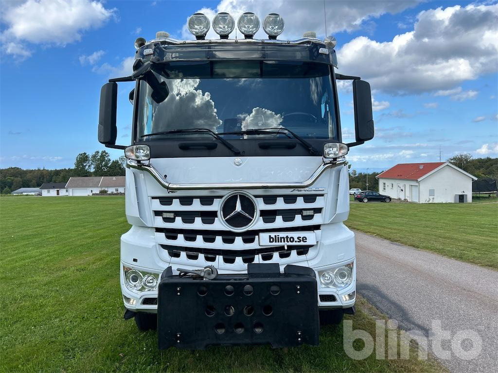 Mercedes-Benz Arocs 3253LK 8x4 - JOAB L24 - Camion ampliroll: photos 2 Mercedes-Benz Arocs 3253LK 8x4 - JOAB L24 - Camion ampliroll: photos 2