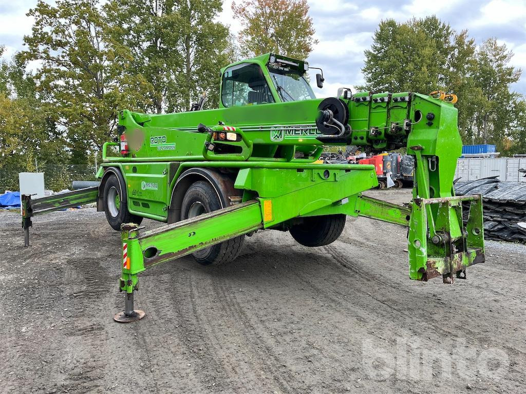 Merlo Roto60.24MCSS, fullt radiostyrd, med 2 korgar, gafflar och planerskopa - Chariot télescopique: photos 3 Merlo Roto60.24MCSS, fullt radiostyrd, med 2 korgar, gafflar och planerskopa - Chariot télescopique: photos 3