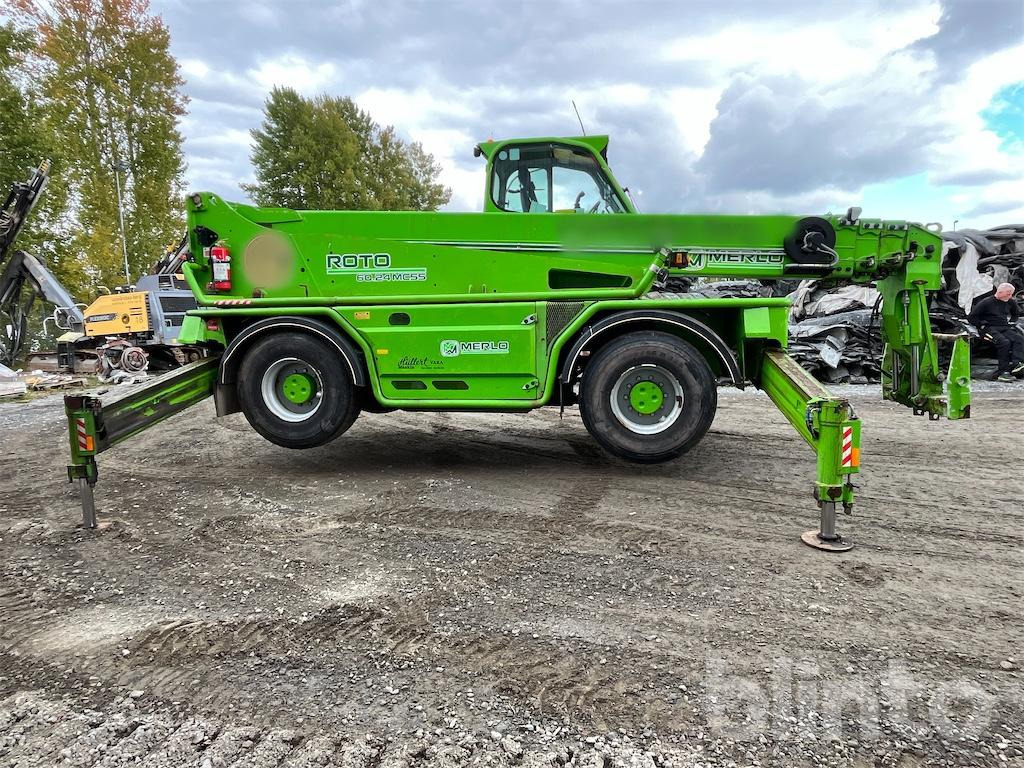 Merlo Roto60.24MCSS, fullt radiostyrd, med 2 korgar, gafflar och planerskopa - Chariot télescopique: photos 4 Merlo Roto60.24MCSS, fullt radiostyrd, med 2 korgar, gafflar och planerskopa - Chariot télescopique: photos 4