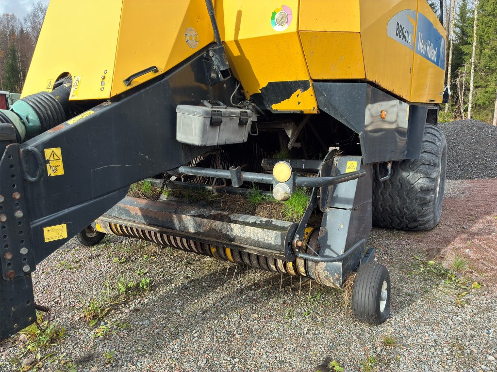 Presse à balles cubiques New Holland BB940A: photos 10 Presse à balles cubiques New Holland BB940A: photos 10