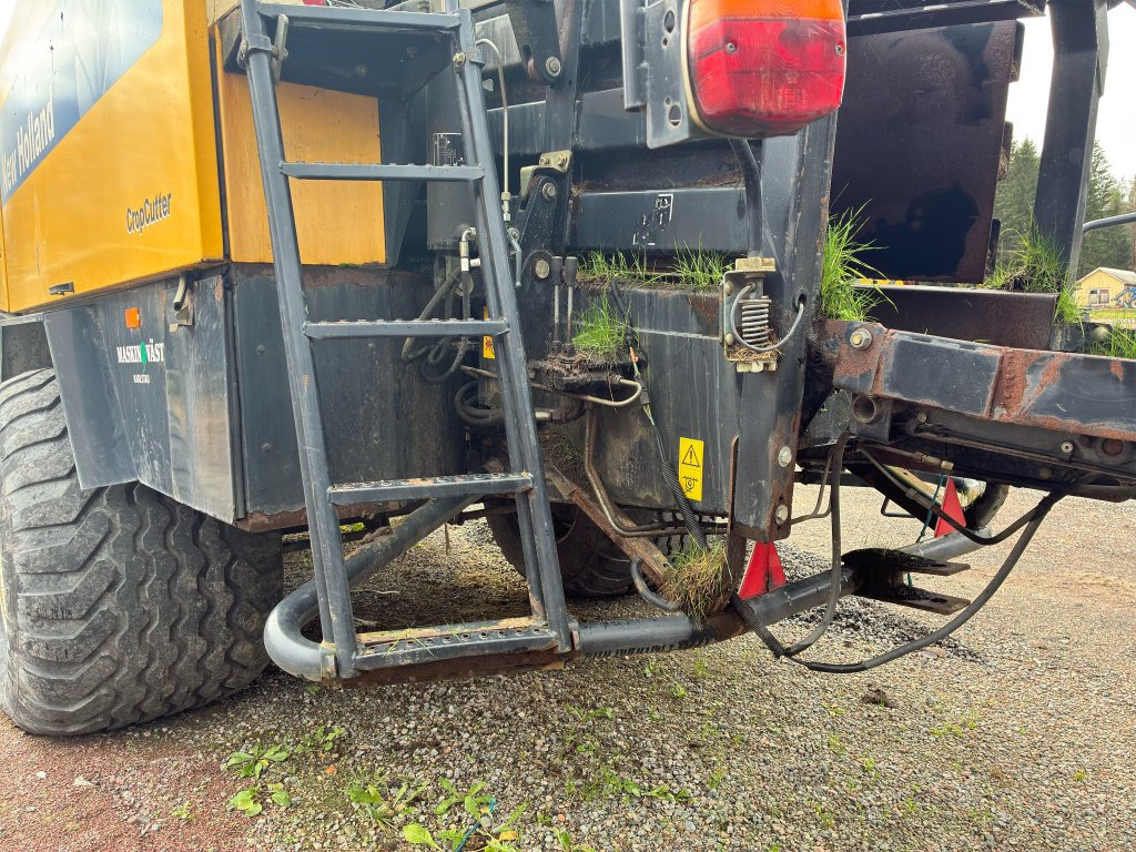 Presse à balles cubiques New Holland BB940A: photos 27 Presse à balles cubiques New Holland BB940A: photos 27