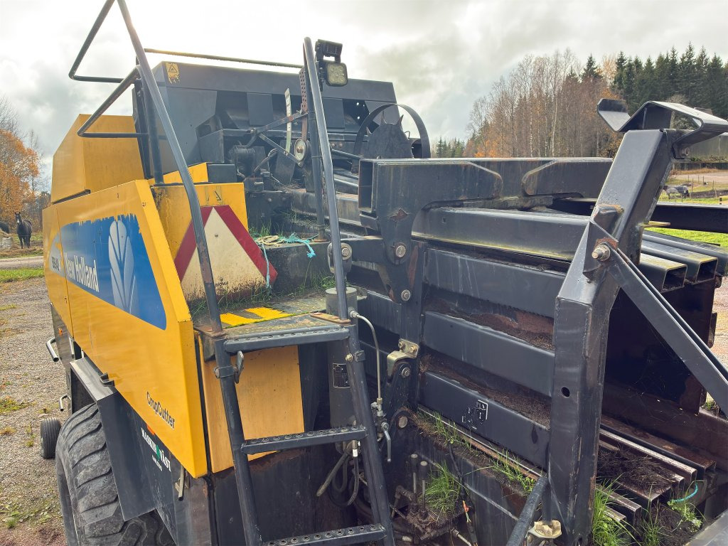 Presse à balles cubiques New Holland BB940A: photos 26 Presse à balles cubiques New Holland BB940A: photos 26