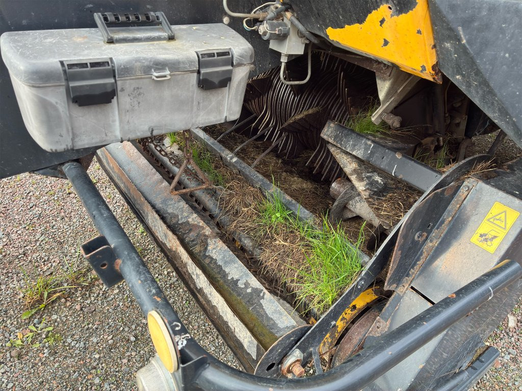 Presse à balles cubiques New Holland BB940A: photos 37 Presse à balles cubiques New Holland BB940A: photos 37