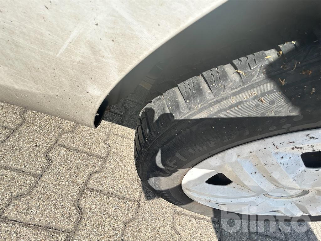 Voiture Opel Corsa (2011): photos 19