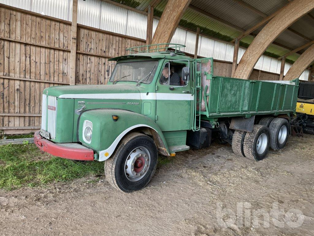 SCANIA LS 85S 42 220 - Camion plateau: photos 2 SCANIA LS 85S 42 220 - Camion plateau: photos 2