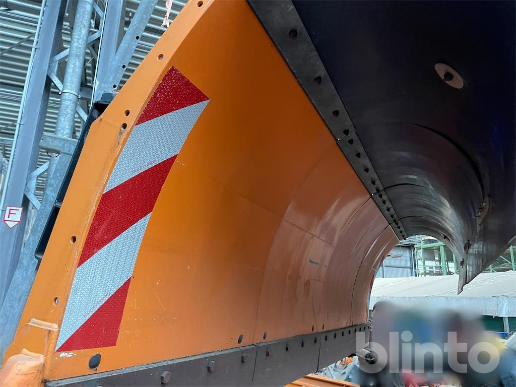 Schmidt SL32 (2010) - Lame à neige: photos 5 Schmidt SL32 (2010) - Lame à neige: photos 5