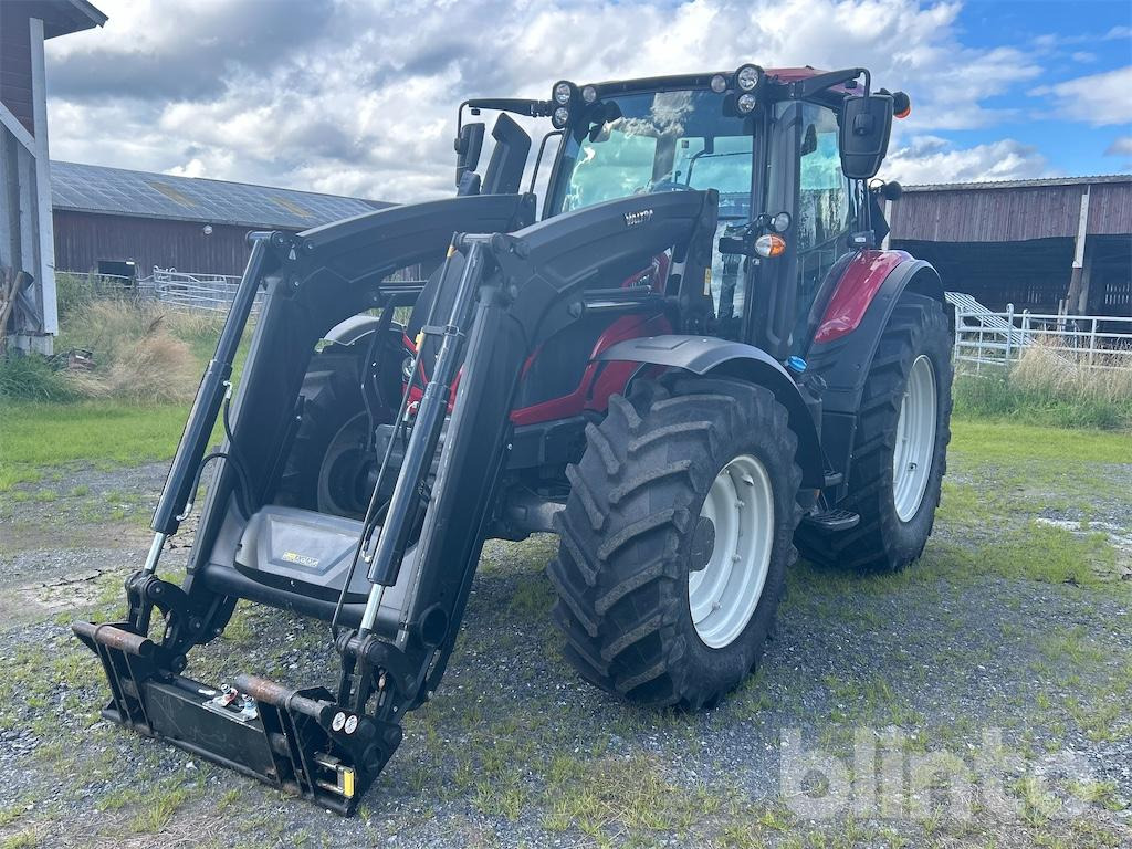 VALTRA N154E Active - Tracteur agricole: photos 1 VALTRA N154E Active - Tracteur agricole: photos 1