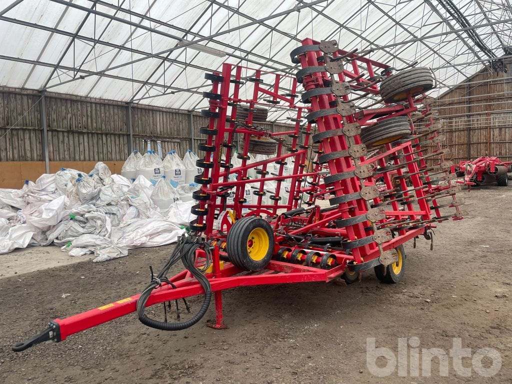 Väderstad Nza 800 - Bineuse: photos 1 Väderstad Nza 800 - Bineuse: photos 1