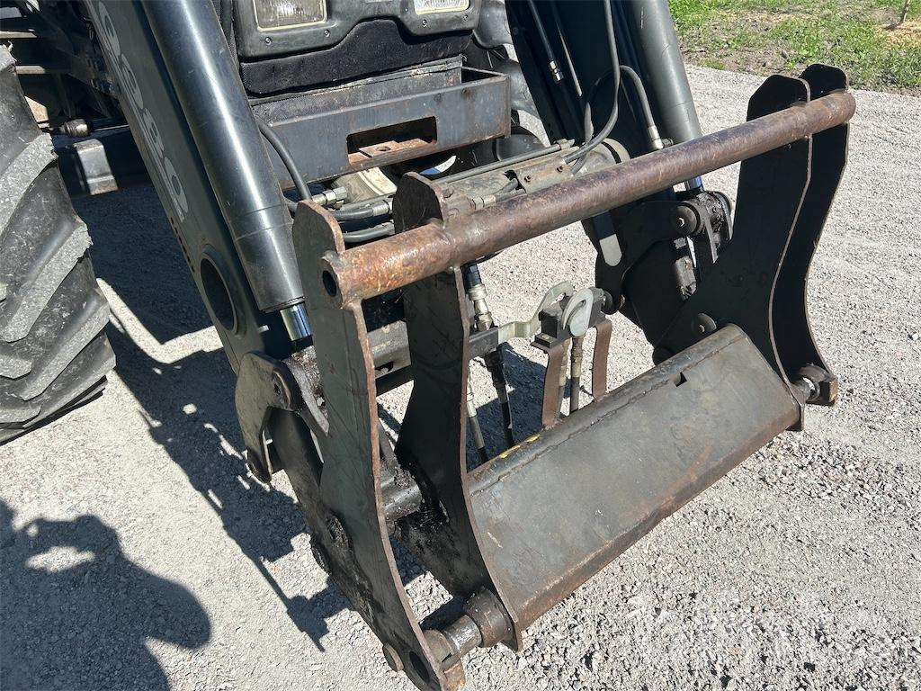 Tracteur agricole Valtra Valmet 8350 HiTech: photos 21