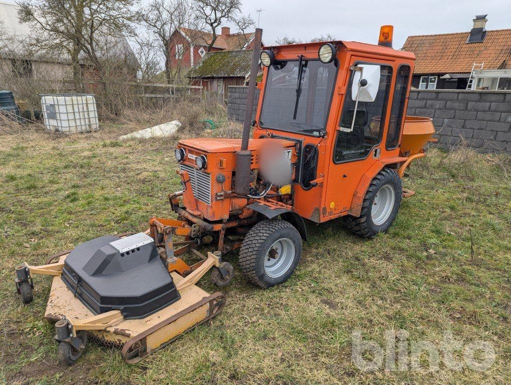 Holder P60 med flera redskap - Véhicule de voirie/ Spécial: photos 2 Holder P60 med flera redskap - Véhicule de voirie/ Spécial: photos 2