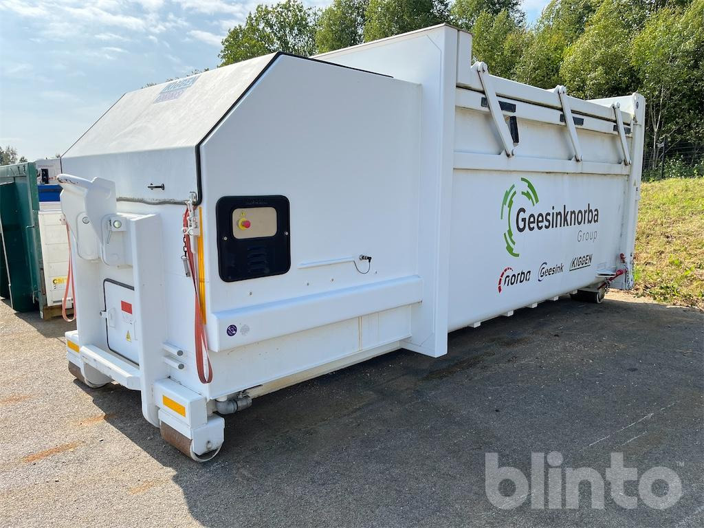 Kiggen - Véhicule de voirie/ Spécial: photos 3 Kiggen - Véhicule de voirie/ Spécial: photos 3