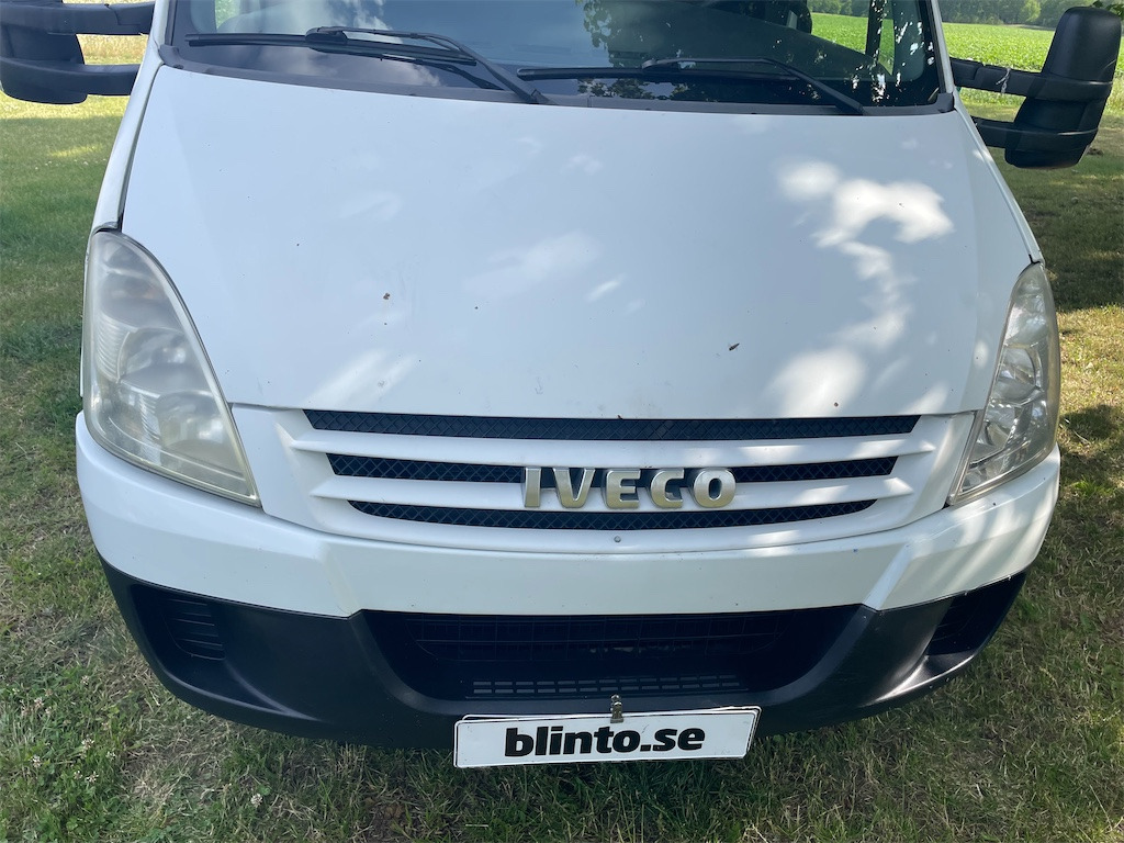 Véhicule utilitaire IVECO DAILY 35S14: photos 49