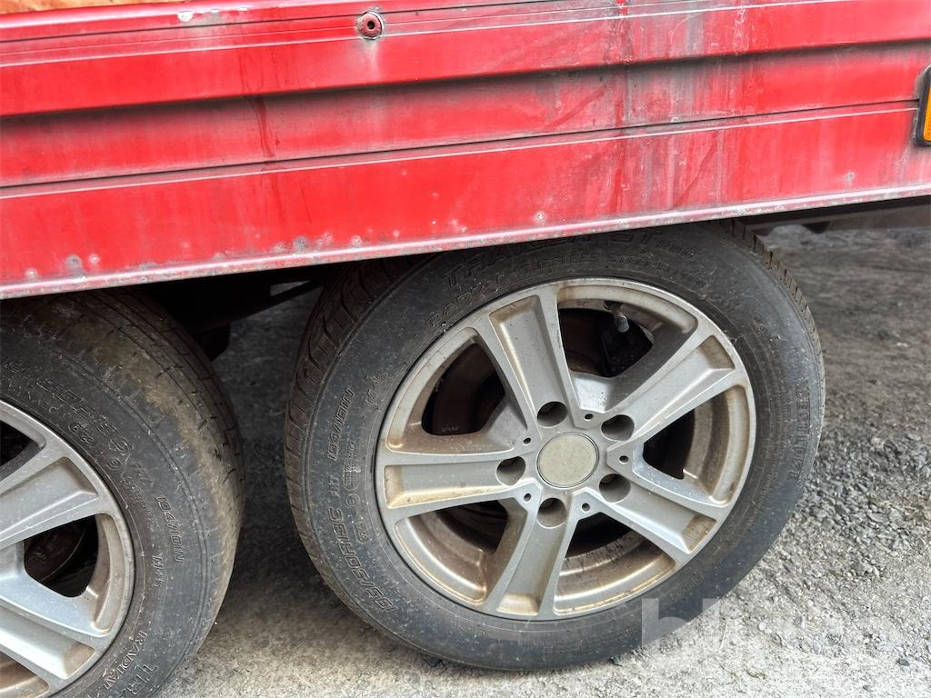 Fourgon grand volume Volkswagen T5 2.0 TDI (2015): photos 17