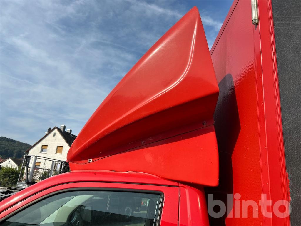 Fourgon grand volume Volkswagen T5 2.0 TDI (2015): photos 45
