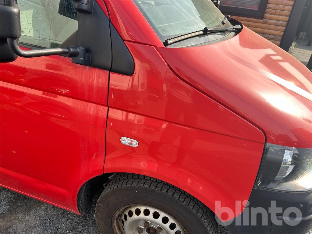Fourgon grand volume Volkswagen T5 2.0 TDI (2015): photos 30