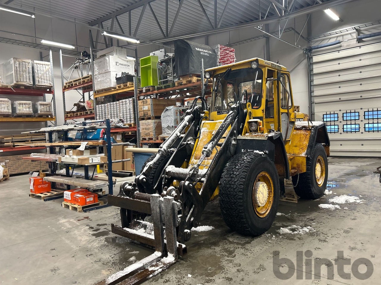 Volvo 4300 - Chargeuse sur pneus: photos 1 Volvo 4300 - Chargeuse sur pneus: photos 1