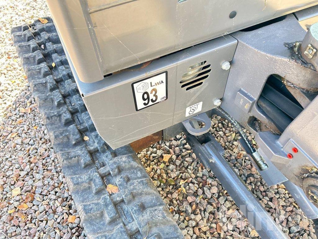 Volvo EC18 E - Mini pelle: photos 5 Volvo EC18 E - Mini pelle: photos 5