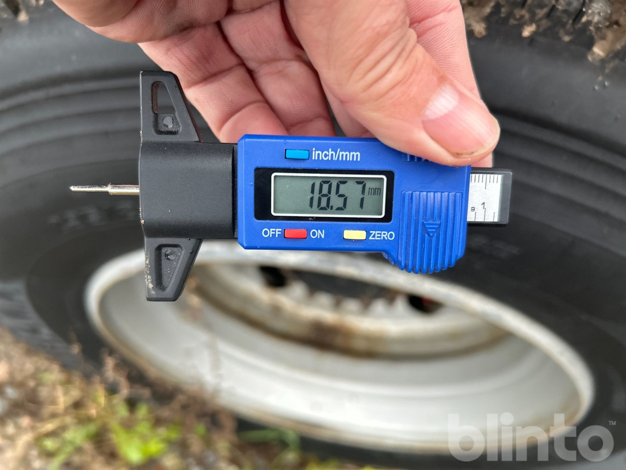 Camion de pompier Volvo F7 4X2: photos 47 Camion de pompier Volvo F7 4X2: photos 47