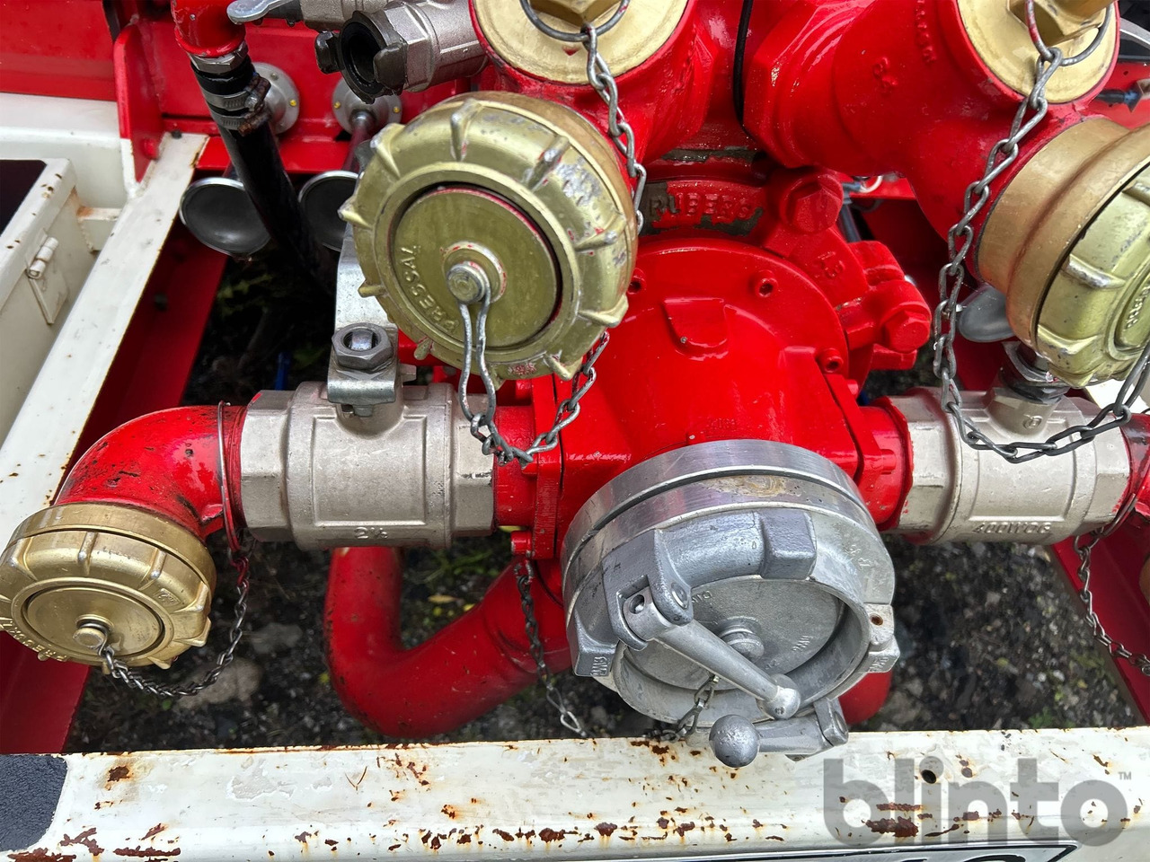 Camion de pompier Volvo F7 4X2: photos 14 Camion de pompier Volvo F7 4X2: photos 14