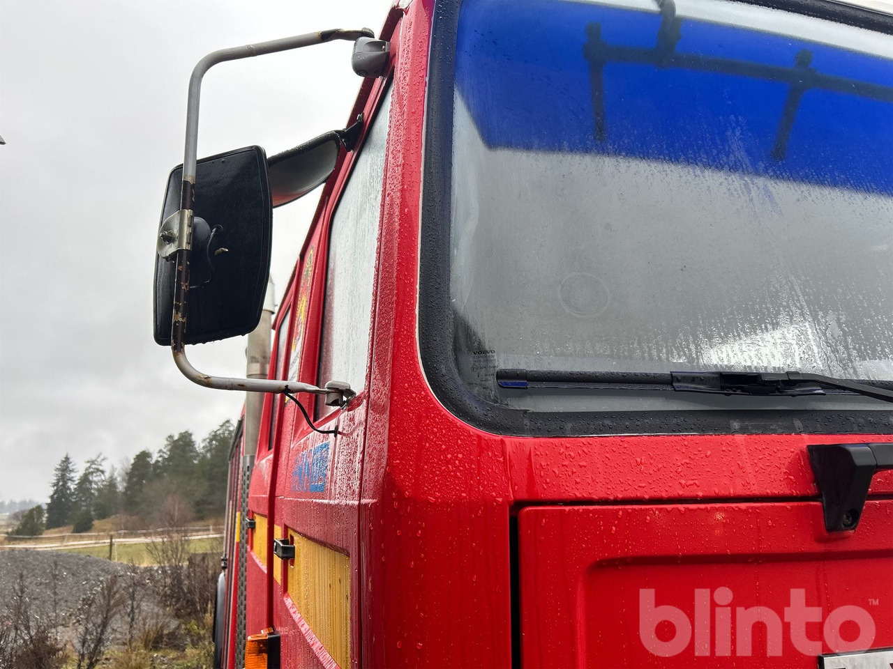 Camion de pompier Volvo F7 4X2: photos 20 Camion de pompier Volvo F7 4X2: photos 20