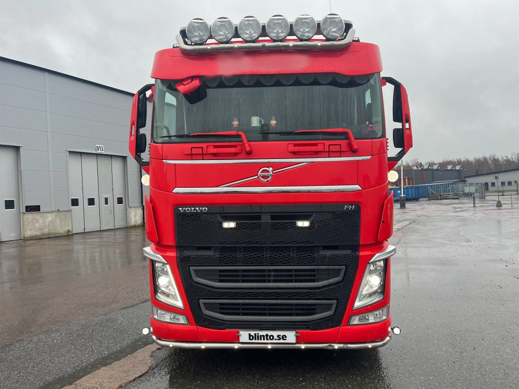 Volvo FH 8*4 12.8 I-Shift - Camion malaxeur: photos 2 Volvo FH 8*4 12.8 I-Shift - Camion malaxeur: photos 2