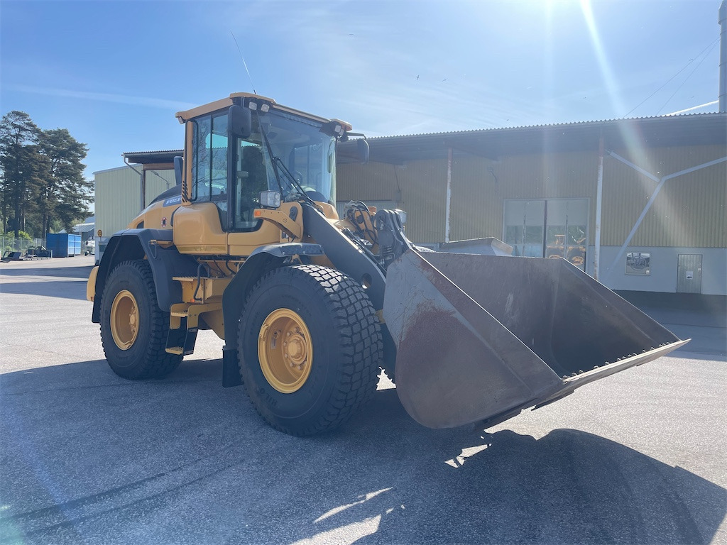 Volvo L60H - Chargeuse sur pneus: photos 2 Volvo L60H - Chargeuse sur pneus: photos 2