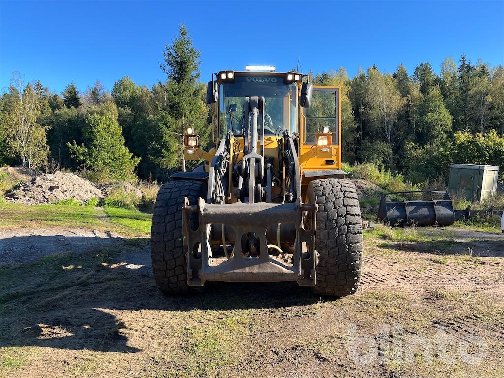 Volvo L90E - Chargeuse sur pneus: photos 2 Volvo L90E - Chargeuse sur pneus: photos 2