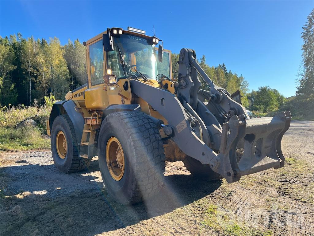Volvo L90E - Chargeuse sur pneus: photos 3 Volvo L90E - Chargeuse sur pneus: photos 3