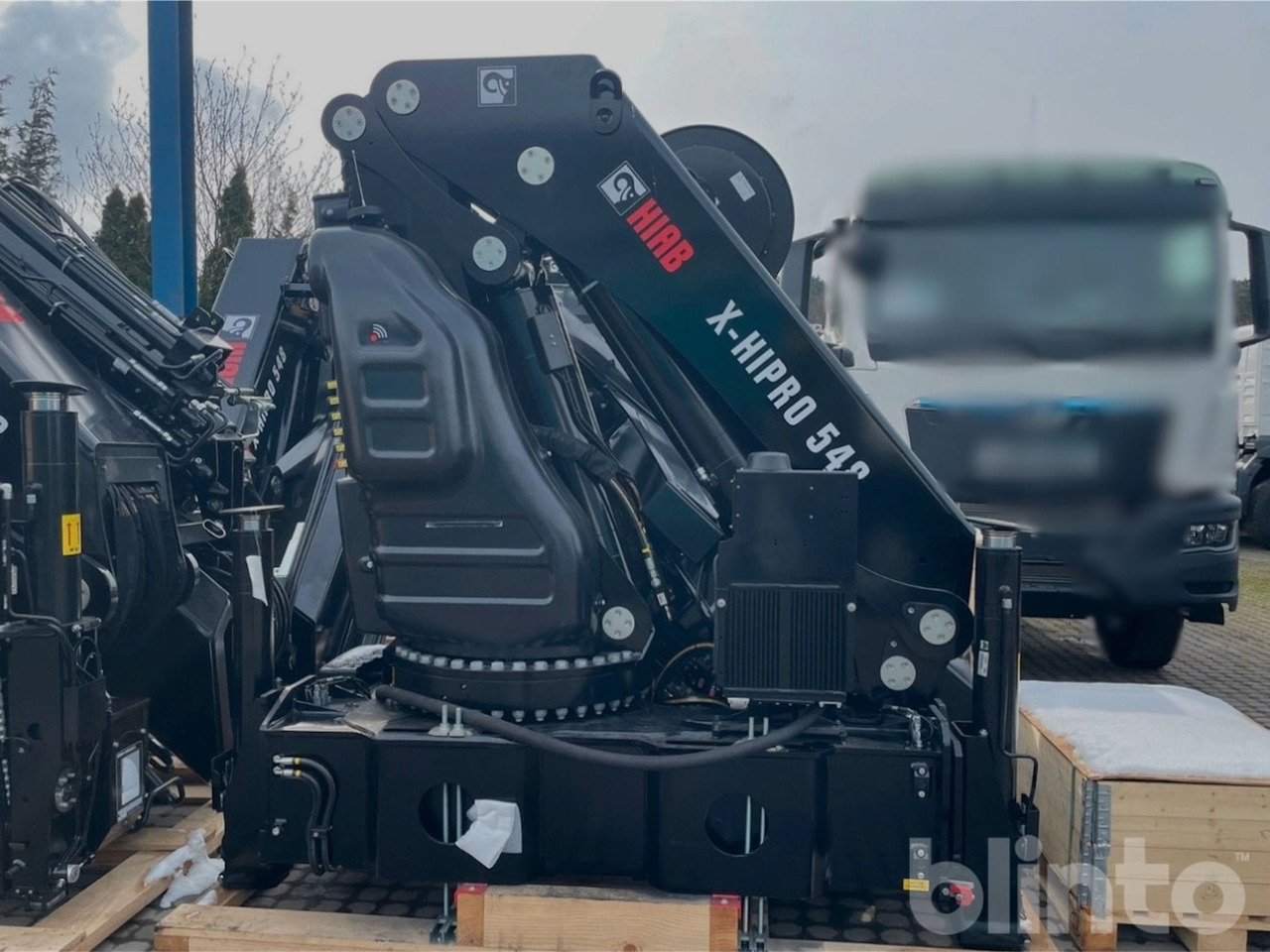 X-HIPRO 548E—6 - Grue auxiliaire: photos 1 X-HIPRO 548E—6 - Grue auxiliaire: photos 1