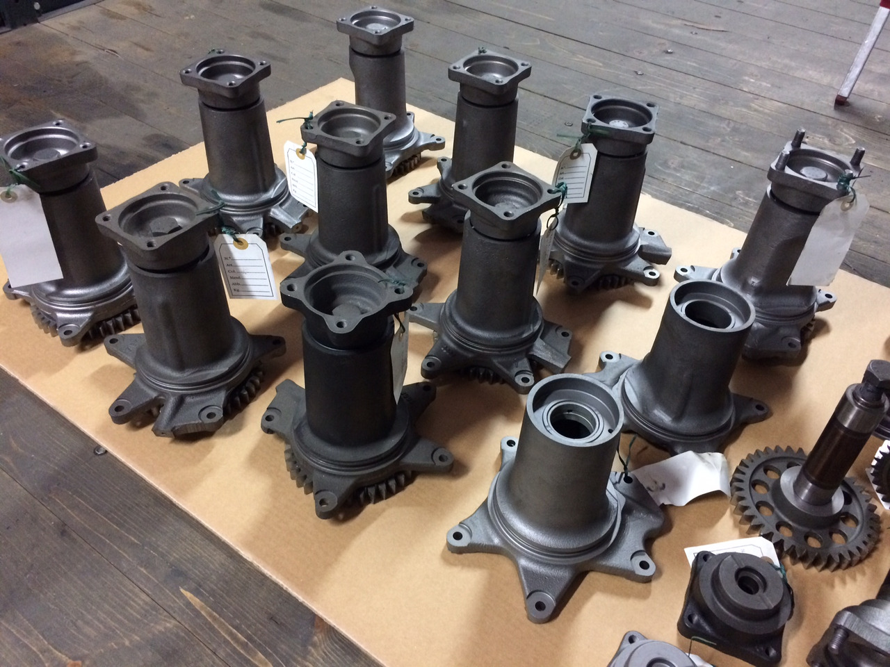 ALBERO VENTILATORE ASSEMBLAGGIO - MAN 51066006117 / 51066006121 - Système de refroidissement pour Camion: photos 4 ALBERO VENTILATORE ASSEMBLAGGIO - MAN 51066006117 / 51066006121 - Système de refroidissement pour Camion: photos 4