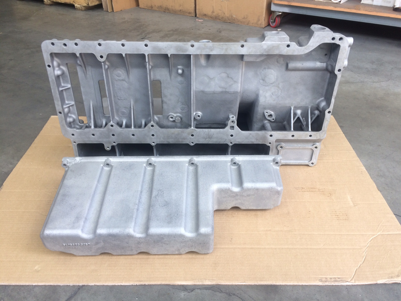 COPPA OLIO MAN 51058015648 - MOTORE D0836LUH01 / D0836LUH02 - Carter d'huile: photos 3 COPPA OLIO MAN 51058015648 - MOTORE D0836LUH01 / D0836LUH02 - Carter d'huile: photos 3