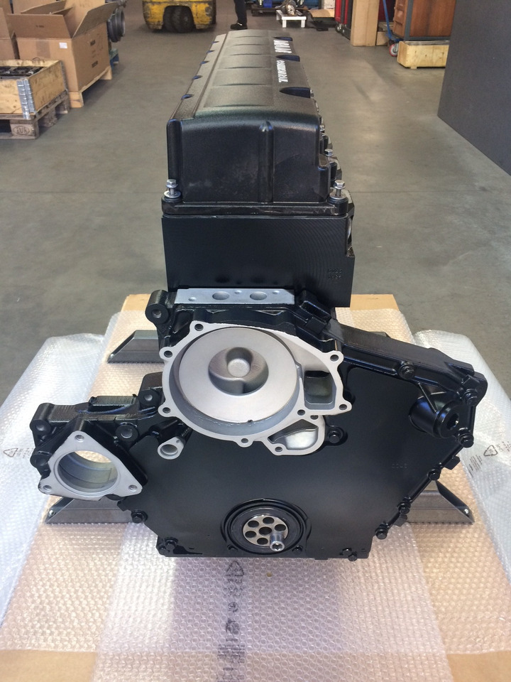 MOTORE MAN D0836LOH64 - 290CV - EURO 5 - BUS - Moteur pour Bus: photos 3 MOTORE MAN D0836LOH64 - 290CV - EURO 5 - BUS - Moteur pour Bus: photos 3