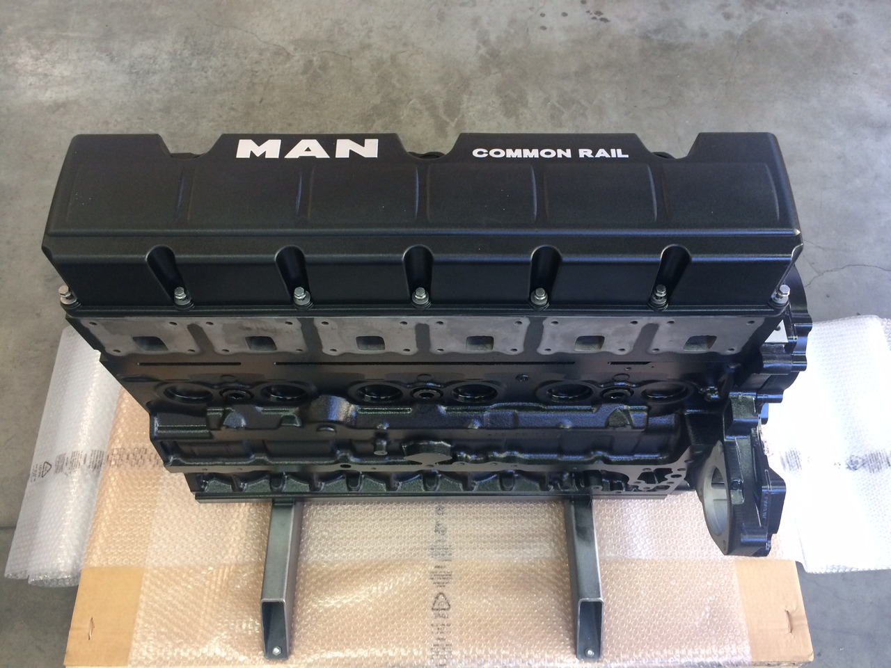 MOTORE MAN D0836LOH64 - 290CV - EURO 5 - BUS - Moteur pour Bus: photos 5 MOTORE MAN D0836LOH64 - 290CV - EURO 5 - BUS - Moteur pour Bus: photos 5