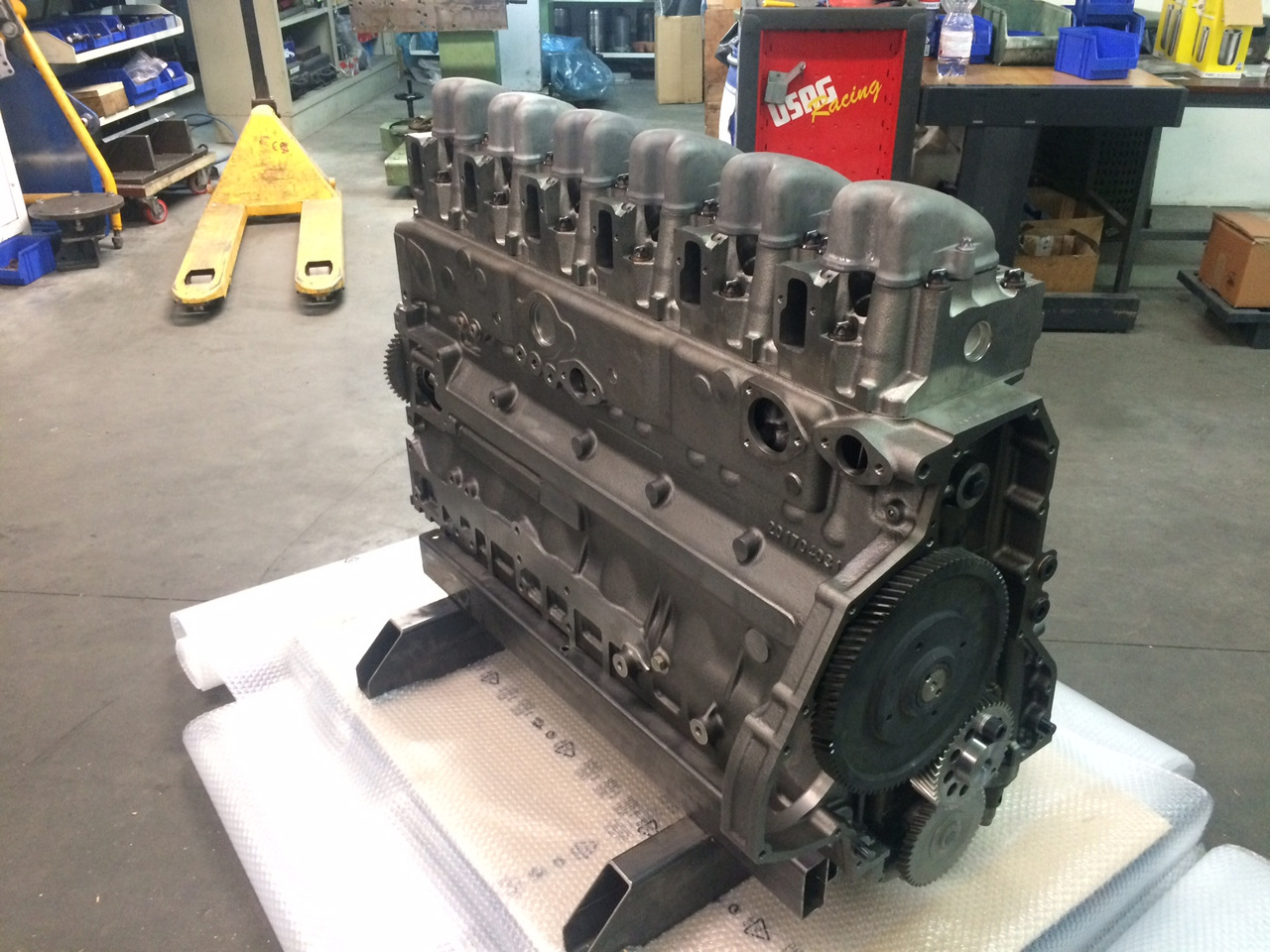 MOTORE MAN E2876LUH01 - GAS - Moteur: photos 4 MOTORE MAN E2876LUH01 - GAS - Moteur: photos 4